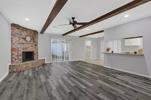 11727 Scottsdale Dr, Stafford, TX 77477 - Photo 10