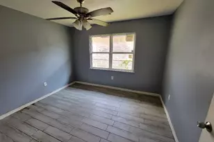 1601 22nd St, Galveston, TX 77550 - Photo 12