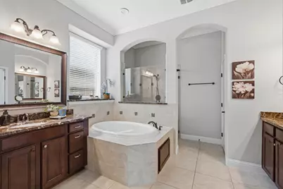 127 Lindenberry Circle, The Woodlands, TX 77389 - Photo 28