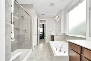 1935 Heather Cyn Dr, Houston, TX 77089 - Photo 32