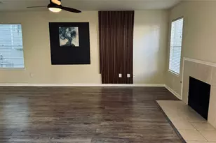 22 Timberstar St, The Woodlands, TX 77382 - Photo 6