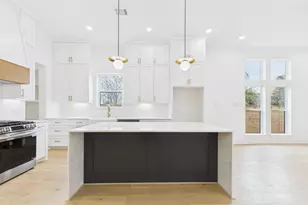 602 Jewett St, Houston, TX 77009 - Photo 2