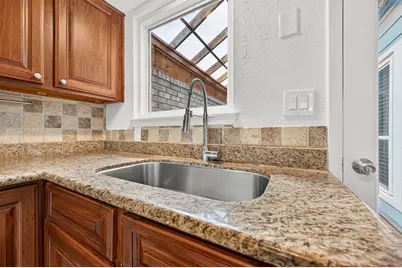 3079 Hazy Park Drive, Houston, TX 77082 - Photo 20