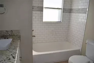214 E Jack St, Baytown, TX 77520 - Photo 22