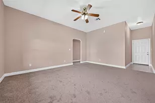 8721 Garrett St, Needville, TX 77461 - Photo 10