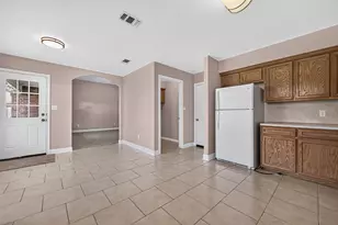 8721 Garrett St, Needville, TX 77461 - Photo 4