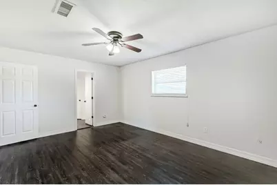 2826 Round Tower Lane, Port Neches, TX 77651 - Photo 14