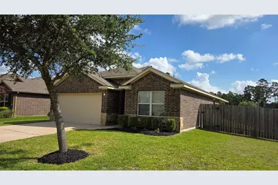 14097 Lake Crescent Drive, Conroe, TX 77384 - Photo 2