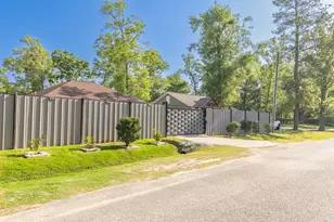 26763 Royal Coach Ln, New Caney, TX 77357 - Photo 38