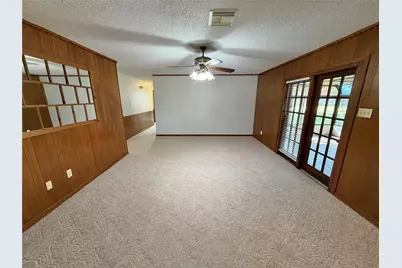 1302 Avenue H, Danbury, TX 77534 - Photo 14