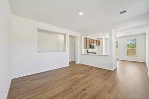 10395 Laurel Crst Trl, Willis, TX 77378 - Photo 8