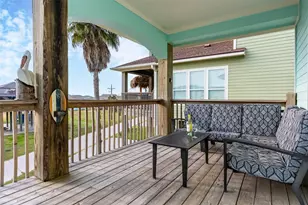 972 S Redfish, Crystal Beach, TX 77650 - Photo 6