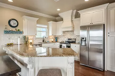 972 S Redfish, Crystal Beach, TX 77650 - Photo 10