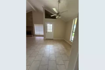 13310 Robinglen Drive, Houston, TX 77083 - Photo 32