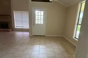 13310 Robinglen Dr, Houston, TX 77083 - Photo 32