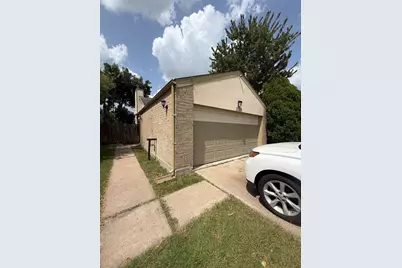 13310 Robinglen Drive, Houston, TX 77083 - Photo 40