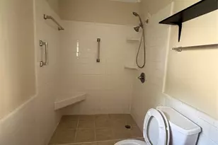 13310 Robinglen Dr, Houston, TX 77083 - Photo 14