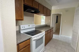 13310 Robinglen Dr, Houston, TX 77083 - Photo 28