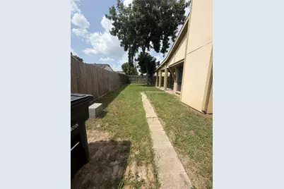 13310 Robinglen Drive, Houston, TX 77083 - Photo 10