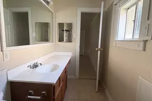 13310 Robinglen Dr, Houston, TX 77083 - Photo 12
