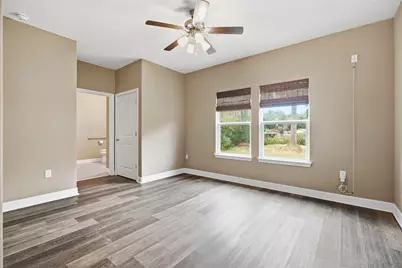 102 20th Avenue N, Texas City, TX 77590 - Photo 16