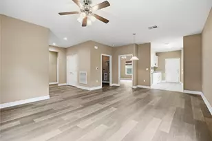 102 20th Ave N, Texas City, TX 77590 - Photo 8