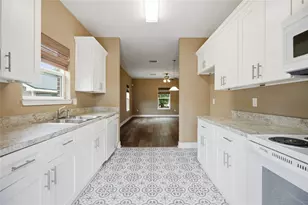 102 20th Ave N, Texas City, TX 77590 - Photo 14