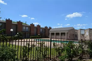 10501 South Dr, Houston, TX 77099 - Photo 4