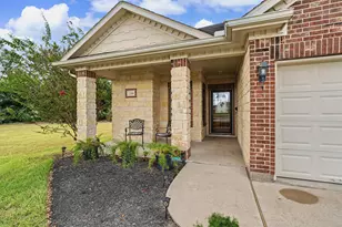 2538 S Park Ave, Pearland, TX 77581 - Photo 2