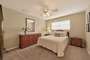 6 Charleston Street S, Sugar Land, TX 77478 - Photo 18