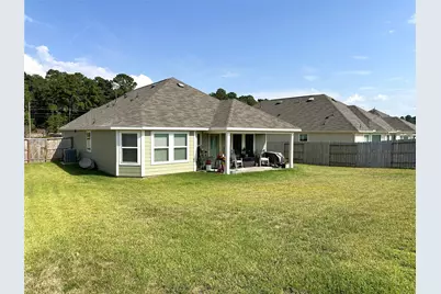 10004 Bigfoot Wallace Drive, Montgomery, TX 77316 - Photo 4