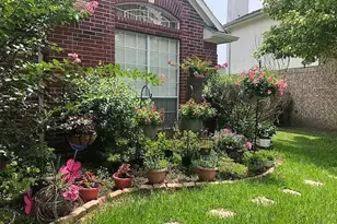 2730 Briarloch Ln, Houston, TX 77073 - Photo 2