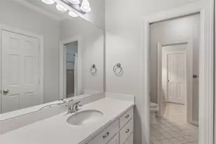 1506 Sheltering Oaks Ln, Kingwood, TX 77345 - Photo 18