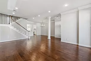 7535 Olympia Dr, Houston, TX 77063 - Photo 10