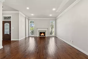 7535 Olympia Dr, Houston, TX 77063 - Photo 6