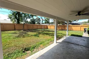 6102 Rietta St, Houston, TX 77016 - Photo 12