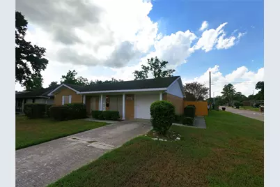 6102 Rietta Street, Houston, TX 77016 - Photo 2