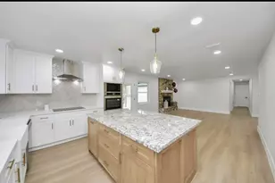 26206 Maplewood Dr, Spring, TX 77386 - Photo 14
