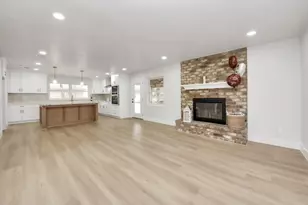 26206 Maplewood Dr, Spring, TX 77386 - Photo 10