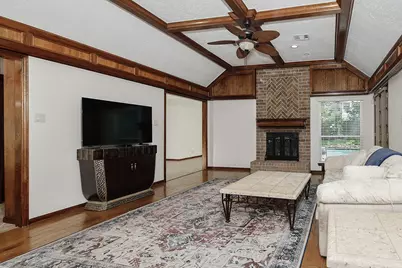 62 Huntsmans Horn Circle, The Woodlands, TX 77380 - Photo 4