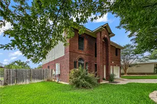 2007 Chaparral Dr, Round Rock, TX 78681 - Photo 2