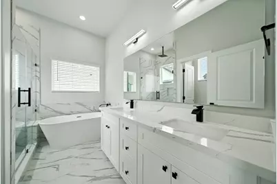 2304 Hoskins Drive #E, Houston, TX 77080 - Photo 24