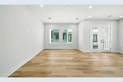 2304 Hoskins Drive #E, Houston, TX 77080 - Photo 14