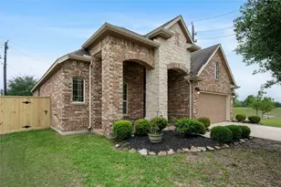 2005 Sunset Terrace Ln, Pearland, TX 77089 - Photo 2