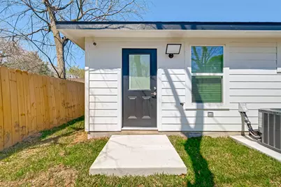 7339 Krueger Road #A, Houston, TX 77033 - Photo 46
