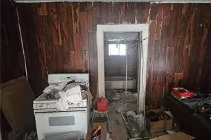 104 Foyce St, Houston, TX 77022 - Photo 12