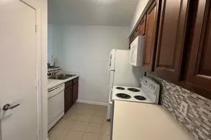 10555 Turtlewood Ct, Houston, TX 77072 - Photo 1