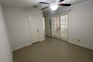 10555 Turtlewood Ct, Houston, TX 77072 - Photo 18