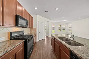 8908 Bear Mountain Ct, Magnolia, TX 77354 - Photo 10
