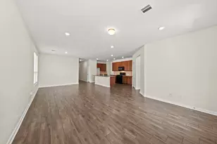 8908 Bear Mountain Ct, Magnolia, TX 77354 - Photo 4